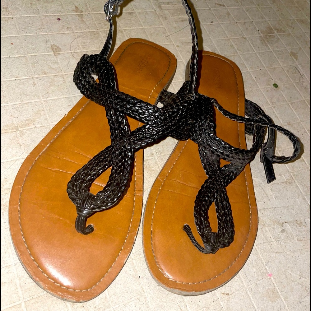 Black Braided Strap Sandals
